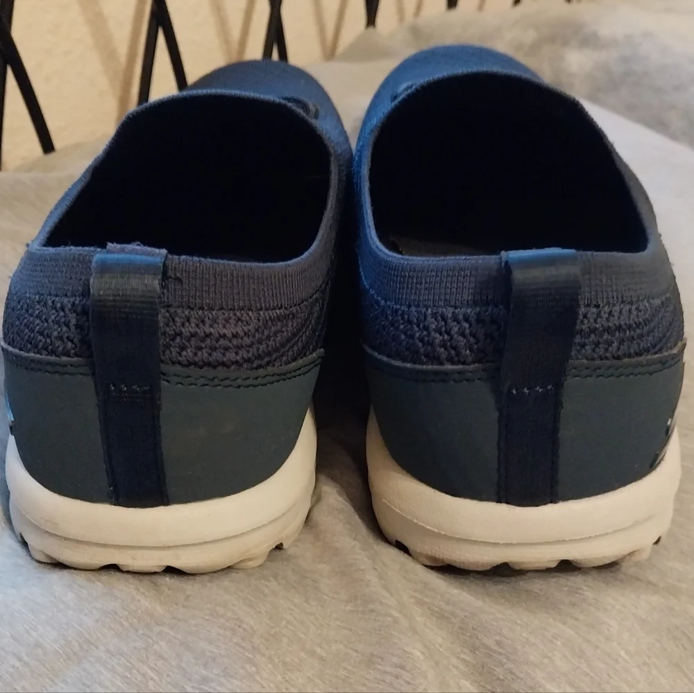 Skechers GOwalk Navy Knit Slip-On Sneakers Size 9 WIDE - Picture 6 of 9